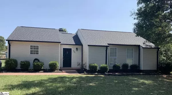 204 Laurel Tree Lane, Simpsonville, SC 29681