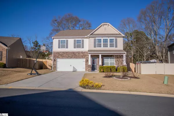 236 Addlestone Circle, Fountain Inn, SC 29644