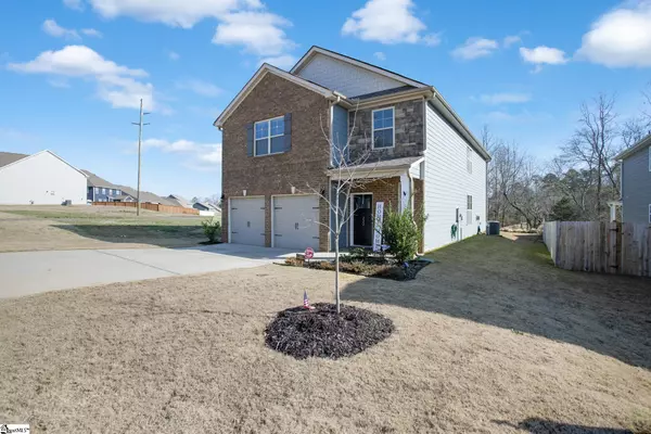 Simpsonville, SC 29681,222 Raleighwood Lane