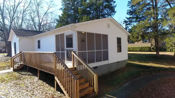 Williamston, SC 29697,30 Parker Street