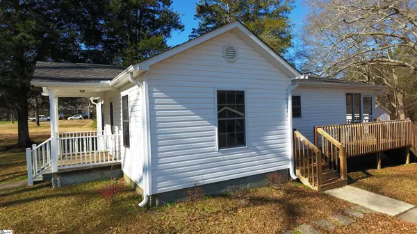 Williamston, SC 29697,30 Parker Street