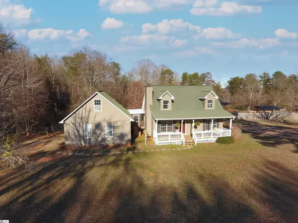 5190 Rainbow Lake Road, Campobello, SC 29322-8994