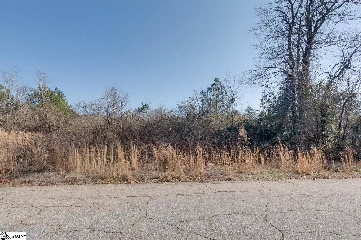 Moore, SC 29369,0 Cemetery Circle