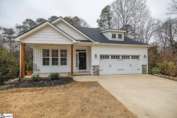 3 Meadow Vale Court, Greer, SC 29651