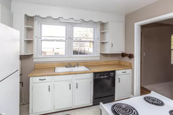 Greenville, SC 29605,303 High Valley Boulevard