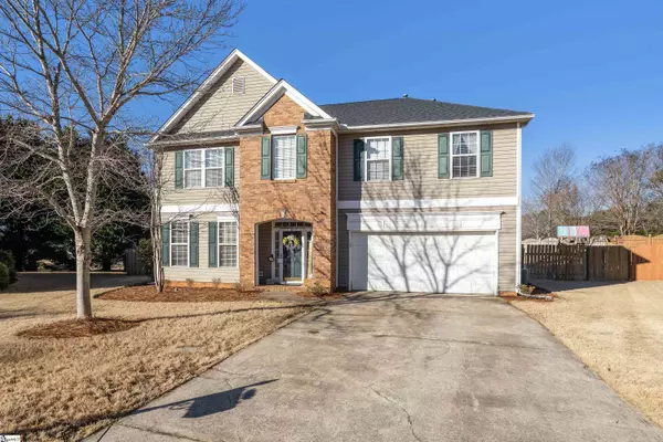 33 Red Jonathan Court, Simpsonville, SC 29681