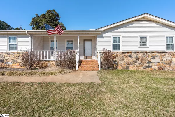 445 Bud Smith Road, Liberty, SC 29657