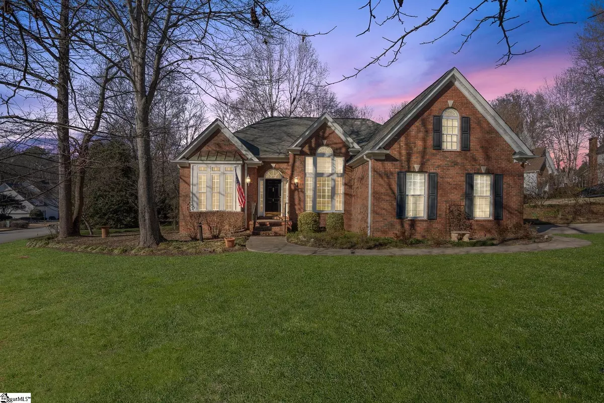 Simpsonville, SC 29680,1 Woodbluff Place