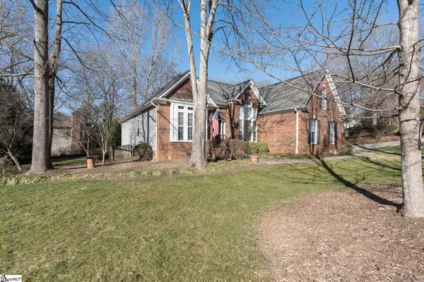 Simpsonville, SC 29680,1 Woodbluff Place