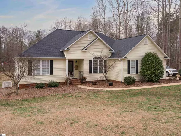 890 Spring Valley Road, Inman, SC 29349