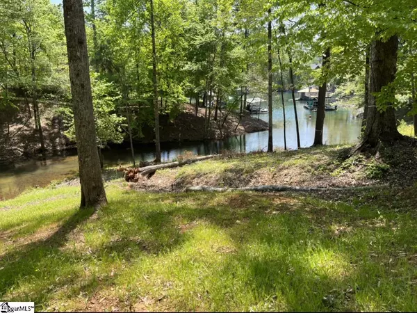 West Union, SC 29696,123 Woods Drive