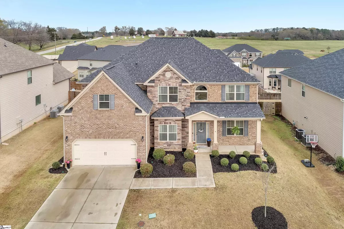 Simpsonville, SC 29681-4178,5 Foxhill Drive