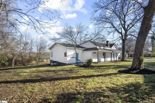 Liberty, SC 29657,107 N Palmetto Street