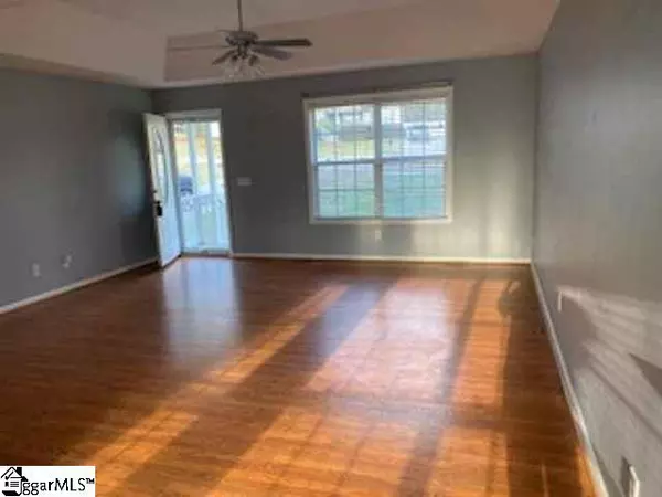 Liberty, SC 29657,128 Crimson Leaf Lane