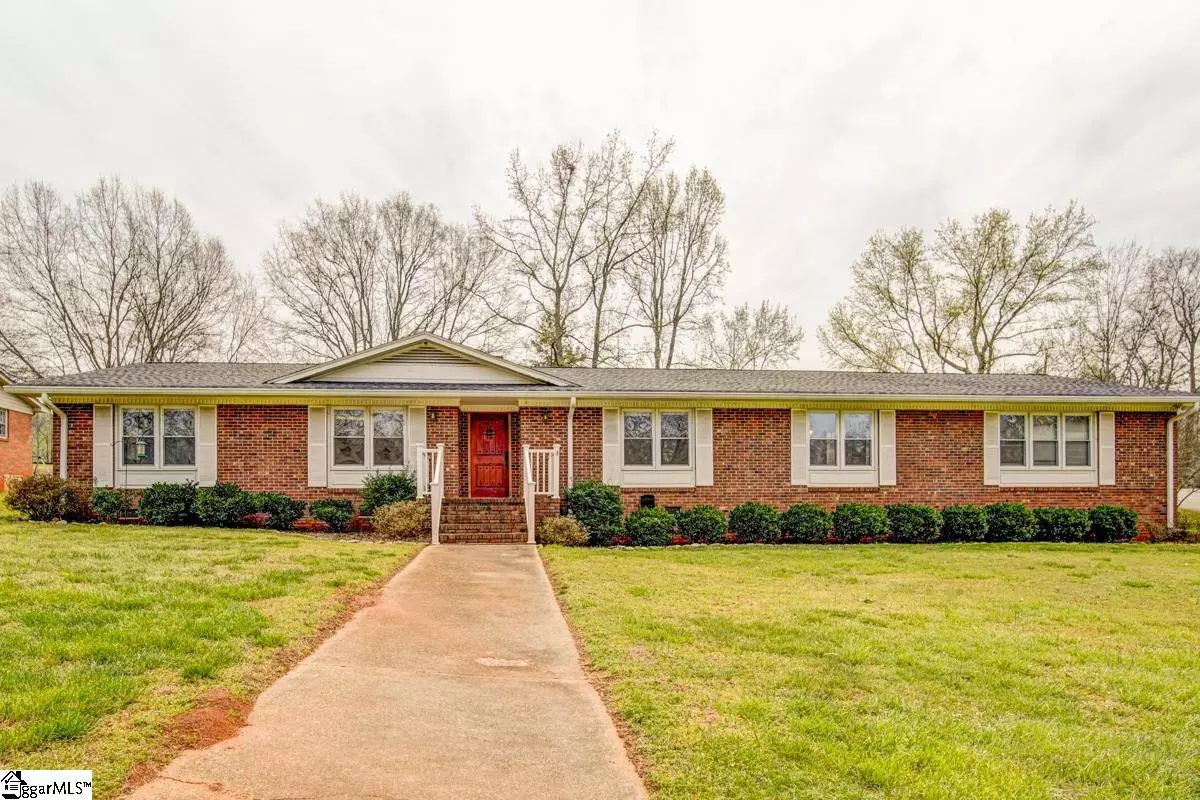 Greenville, SC 29609,4 Fairway Lane