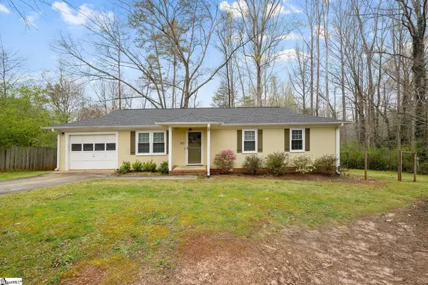 107 Lynwood Court, Central, SC 29630