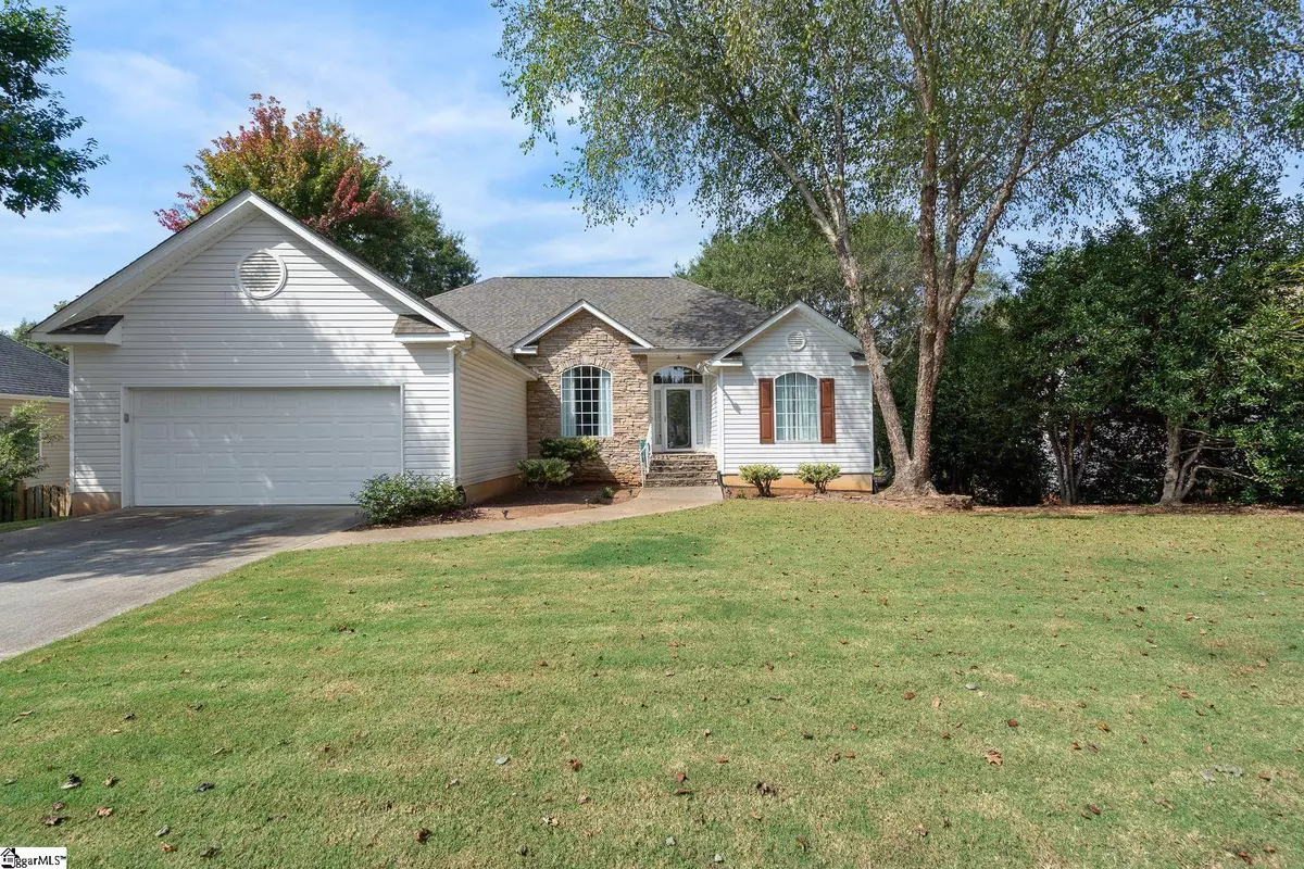 Simpsonville, SC 29681,8 Cranston Court