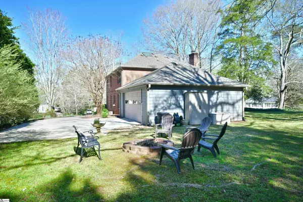 Easley, SC 29640,214 Heathwood Place