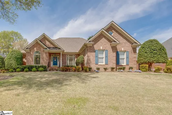 204 Huddersfield Drive, Simpsonville, SC 29681