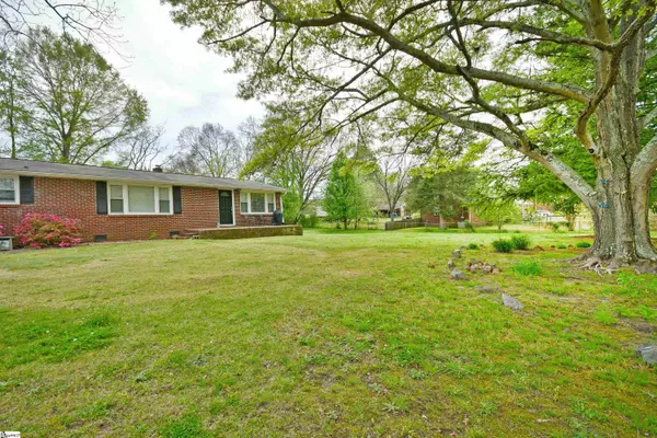 Mauldin, SC 29662,104 Banner Street