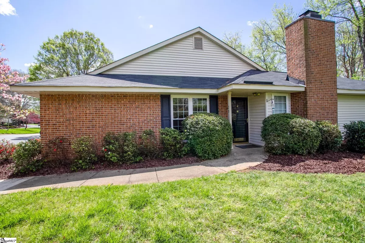 Simpsonville, SC 29681,30 Forest Lake Drive