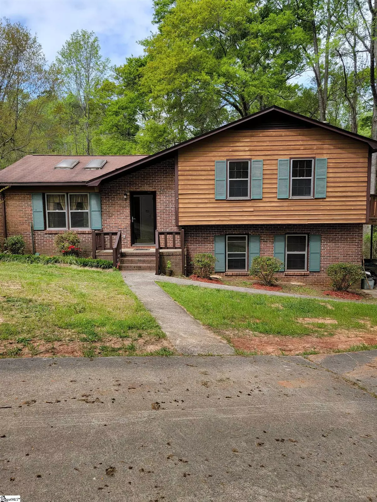 Liberty, SC 29657,121 Karla Avenue