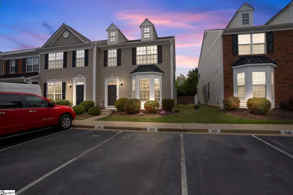 37 Swade Way, Greer, SC 29650