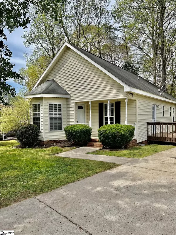 29 Cooperfield Avenue, Piedmont, SC 29673