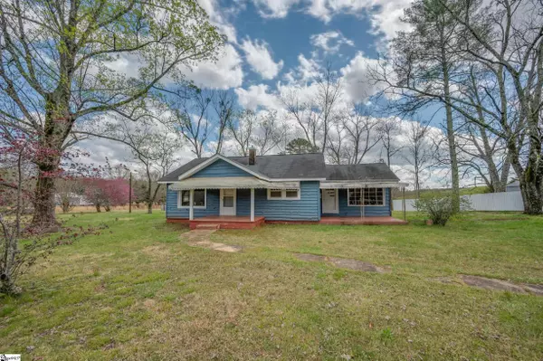 Mill Spring, NC 28756,7284 E NC Highway 108