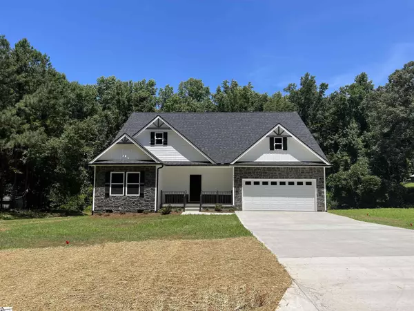 741 Jonas Circle, Chesnee, SC 29323