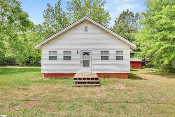 448 Cooley Bridge Road, Pelzer, SC 29669