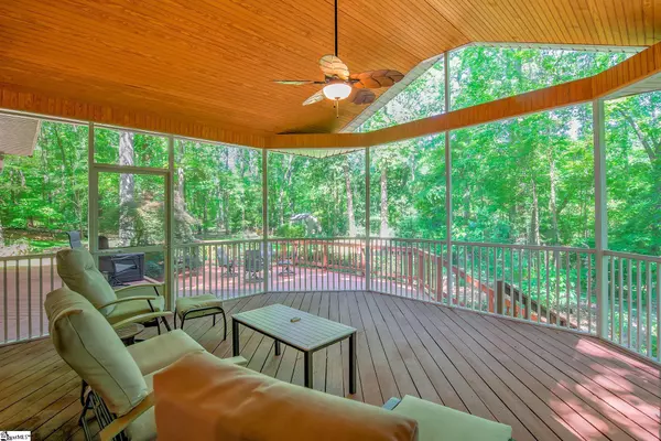 Simpsonville, SC 29680,2868 Standing Springs Road