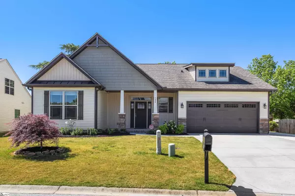 104 Applehill Way, Simpsonville, SC 29681