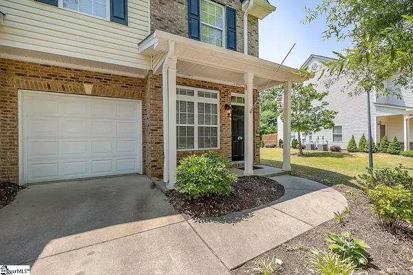 Mauldin, SC 29662,434 Woodbark Court