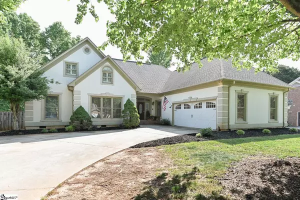 205 Bobcat Trail, Simpsonville, SC 29681