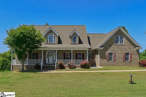 660 Aiken Road, Woodruff, SC 29388