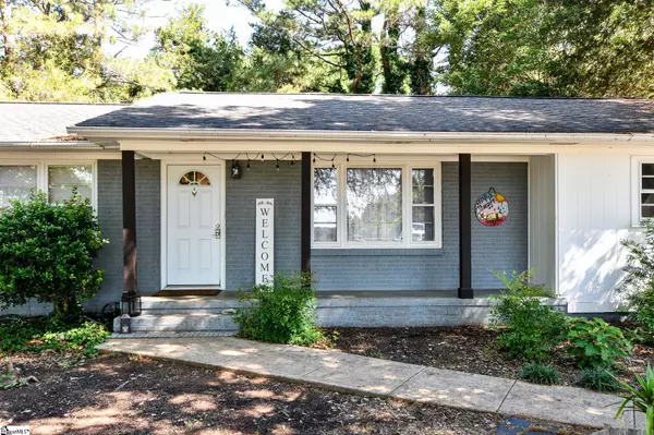 108 Long Road, Pendleton, SC 29670