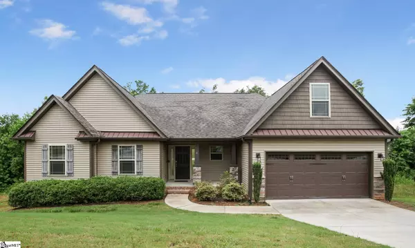 6 Blue Heron Circle, Simpsonville, SC 29680