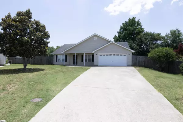 16 Spring Vista Court, Fountain Inn, SC 29644