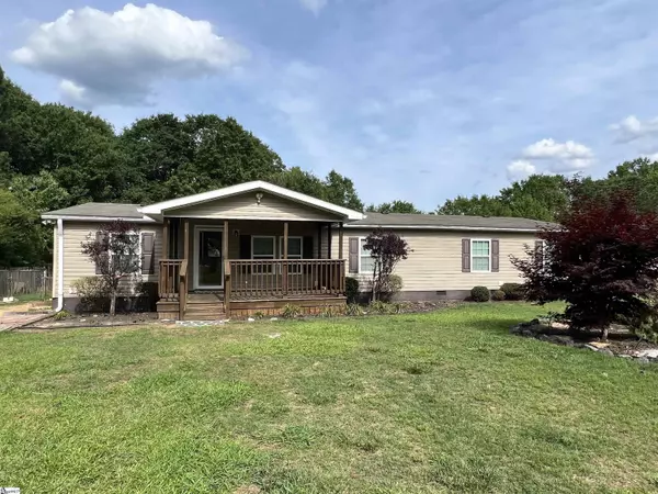 105 Pinewood Drive, Williamston, SC 29697