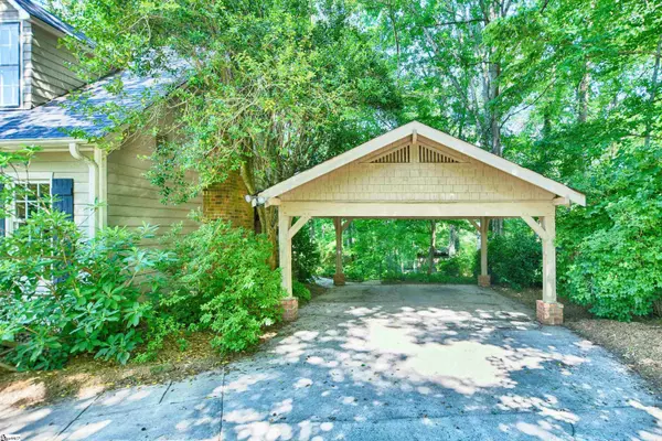 Mauldin, SC 29662,208 Anders Avenue