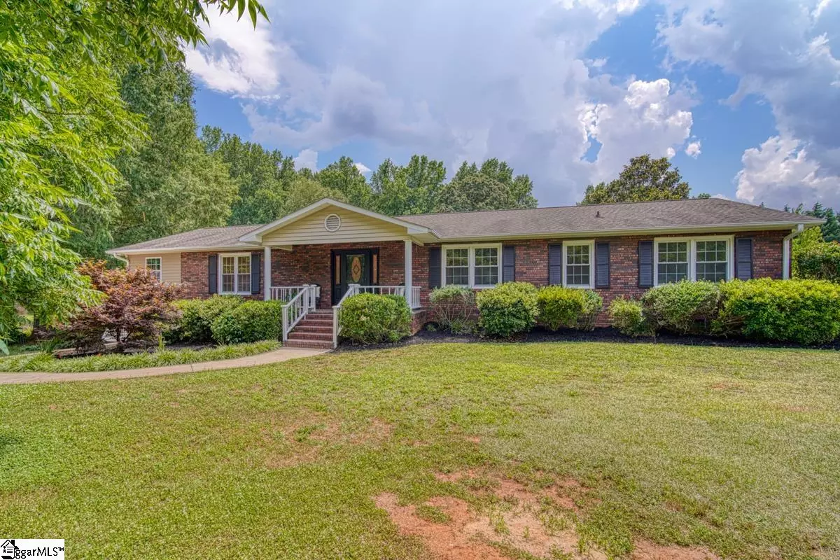 Inman, SC 29349,135 Valleyhigh Drive