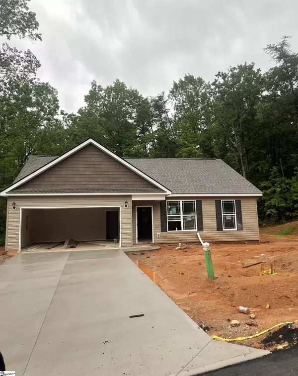 136 N Forest Circle, Marietta, SC 29661