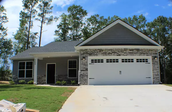 705 Glenwood Street Extension, Belton, SC 29627