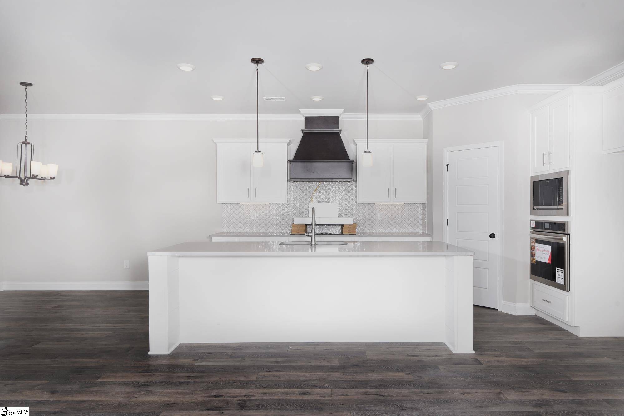 Fountain Inn, SC 29644,6 Martin Woods Way
