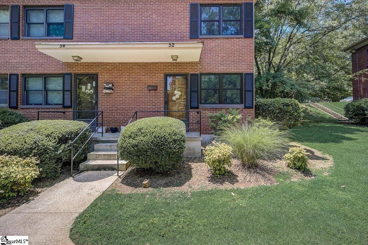 52 Faris Circle,  Greenville,  SC 29605