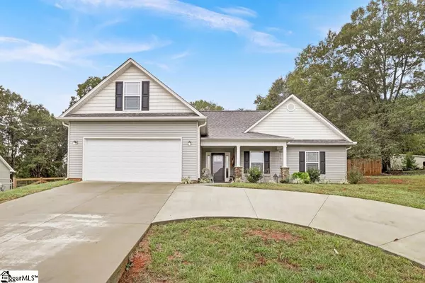 703 Adams Mill Road, Simpsonville, SC 29681