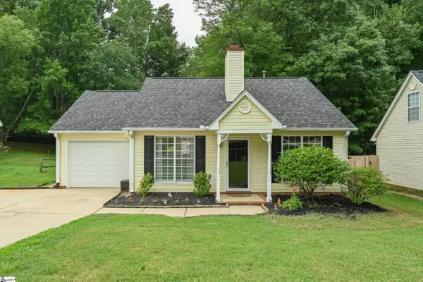 119 W Fall River Way, Simpsonville, SC 29680