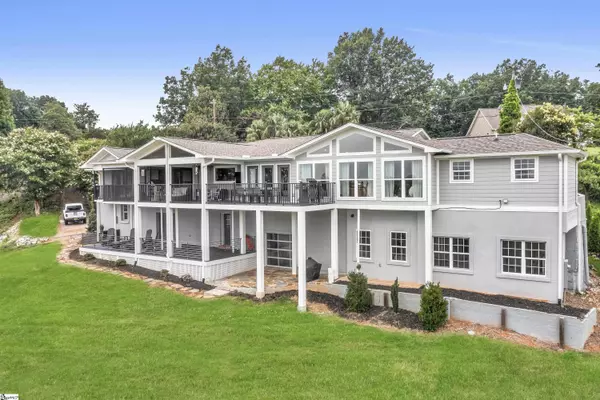 45 View Point Drive, Greenville, SC 29609