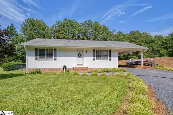 16390 Asheville Highway, Campobello, SC 29322